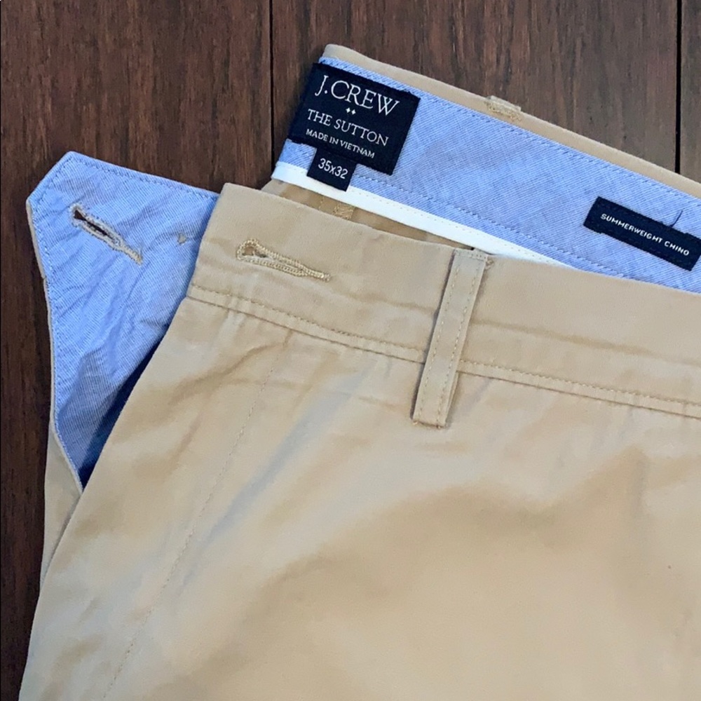 Men’s J. Crew summerweight khaki pants
